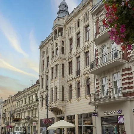 Latarnik - Piotrkowska 37 Apartman