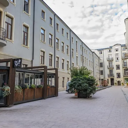 Latarnik - Piotrkowska 37 Lodz (Lodz)